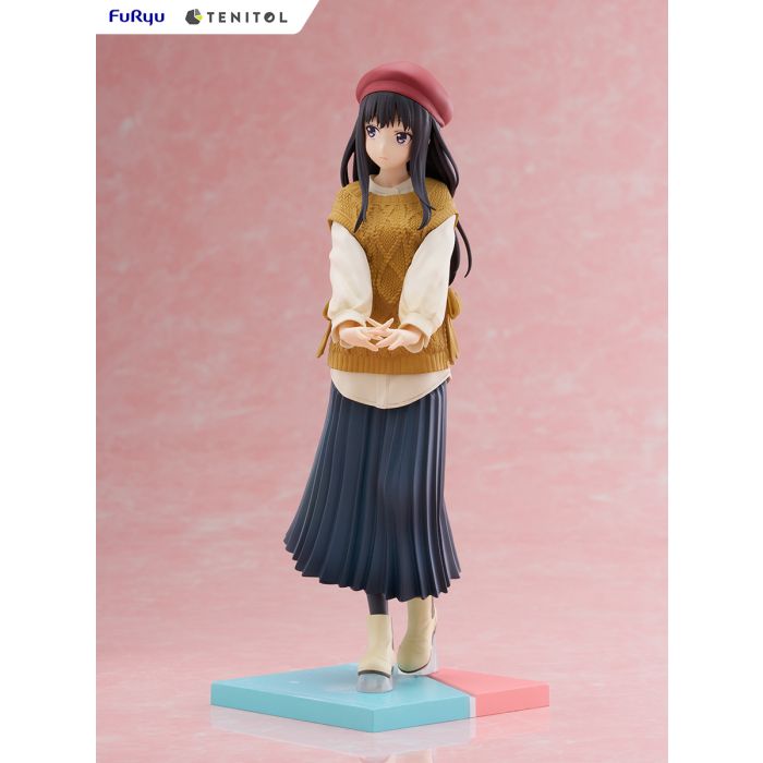 Takina Inoue Winter Outfit