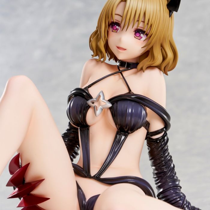 Risa Momioka Darkness Ver. (Box Dented)